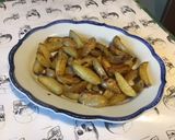Une image de l'étape 7 de Pommes de terre sautées au saindoux et romarin.