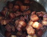 รูปขั้นตอนการทำที่ 2 ของ หมูต้มซีอิ๊ว