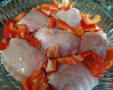 Foto del paso 2 de la receta: Contramuslos de pollo y setas en salsa
