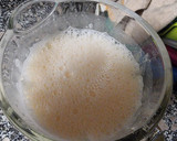 Foto del paso 2 de la receta: Tarta de yogur de fresa