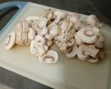 Foto del paso 5 de la receta: Pollo con champiñones