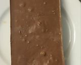A picture of step 3 of Kunafa Chocolate.
