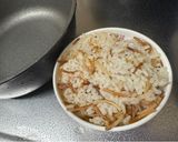 A picture of step 7 of Fried Beef and Shrimp Rice on the Table.