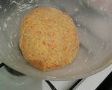 Foto del paso 2 de la receta: Pizza con masa de zanahoria y harina integral