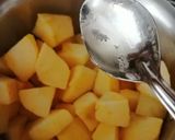 A picture of step 2 of Apple mousse.