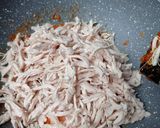 Foto langkah ke 3 dari resep Ayam suwir pedas.