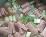 Foto langkah ke 3 dari resep Sop Sosis.