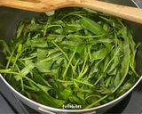 Foto langkah ke 3 dari resep Tumis Kangkung.