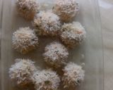 A picture of step 11 of Chicken rice meatballs.