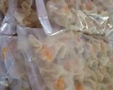Foto langkah ke 2 dari resep Dimsum ayam udang.