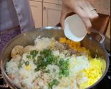 A picture of step 3 of Shrimp Fried Rice.