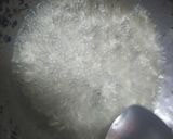 A picture of step 1 of Maggi bhel.
