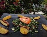 Foto del paso 4 de la receta: Filete al perejil con papas rústicas