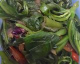 Foto langkah ke 4 dari resep Tumis Daun Gingseng Saus Tiram.