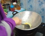 Foto langkah ke 3 dari resep Kwetiau goreng ala umi ku.