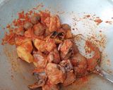 Foto langkah ke 3 dari resep Semur Ayam Pedas Manis.