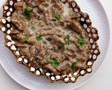 A picture of step 7 of Creamy Garlic Mushrooms.