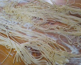 Foto del paso 3 de la receta: Fideos caseros con tuco