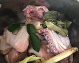 Foto langkah ke 1 dari resep Ayam goreng lengkuas.