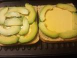 Sandwich phômai và quả Bơ đơn giản cho bữa sáng 🥑 bước làm 1 hình
