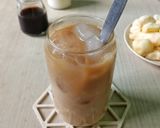 Foto langkah ke 5 dari resep Ice Tape Latte.