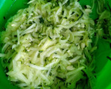 Foto del paso 2 de la receta: Revuelto de calabacín con panceta