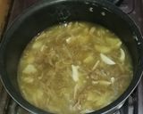 A picture of step 3 of Hot and sour beef soup🥩🥚🥔🍛.