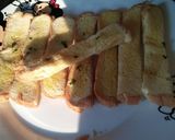 Foto langkah ke 4 dari resep French toast garlic.