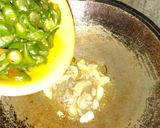 Foto langkah ke 3 dari resep Tumis cabe ijo.