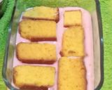 A picture of step 3 of Strawberry Delight.