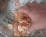 A picture of step 4 of Faradi Kela Wafers.