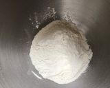 Une image de l'étape 1 de Pâte brisée au lait de coco.