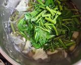 Foto langkah ke 3 dari resep Sayur Asem Kangkung Khas Surabaya.