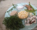 A picture of step 2 of Amrud/peru/guava chutney and green coriander chutney.