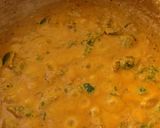 A picture of step 4 of Capsicum with gravy.