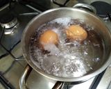 Foto del paso 1 de la receta Huevos rellenos