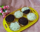 Foto langkah ke 7 dari resep Martabak Mini Bersarang Tintin Rayner.