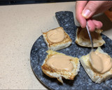Foto del paso 3 de la receta: Brioche de melva de Andalucía, mayonesa ahumada y aceitunas