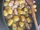 Tejszínes-paprikás csirkemell gnocchival szaftos