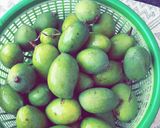 A picture of step 1 of Aam Chutney.