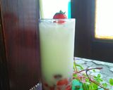Foto langkah ke 6 dari resep Kuliner Khas Korea~Korean Strawberry Milk.