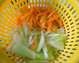 Foto langkah ke 1 dari resep Tumis Labu Wortel.