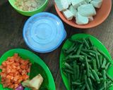 Foto langkah ke 1 dari resep Tumis Kacang Panjang Santan.
