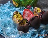 A picture of step 16 of Geode Chocolate Eggs.