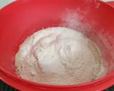 A picture of step 2 of Cheese scallion bread.