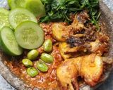 Foto langkah ke 6 dari resep Ayam penyet sambal terasi.