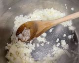 Foto del paso 2 de la receta: Risotto al vino tinto con champiñones