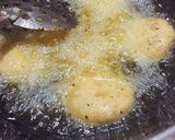A picture of step 5 of Monsoon Kachori.