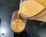 A picture of step 1 of Alphonso Mango Shake.