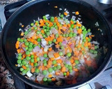 Foto del paso 4 de la receta: Pollo a la jardinera con tronchos de brócoli, en salsa de curry